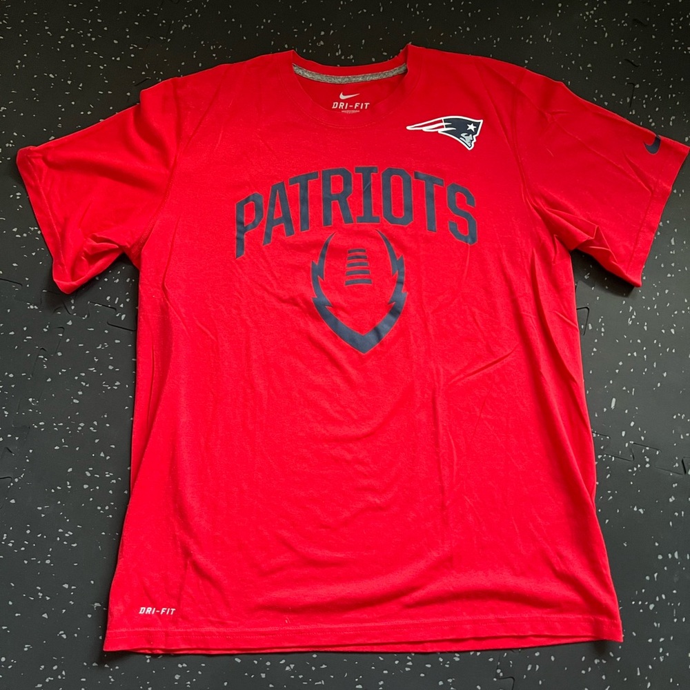 Nike New England Patriots red and navy t-shirt #Patriots